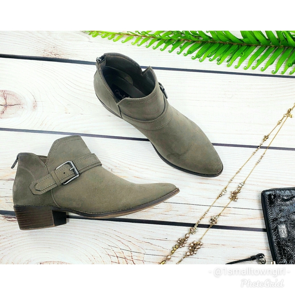 David Aaron Austin Stack Heel Booties 10 Beige - image 1